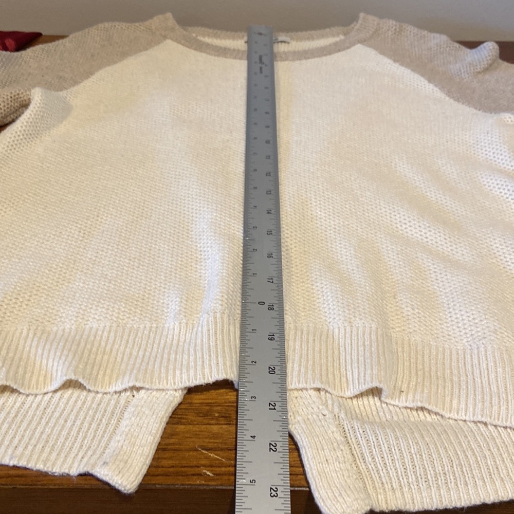 Madewell Womens Waffle split back sweater Size S pretty beige & tan Gently worn - Picture 9 of 12